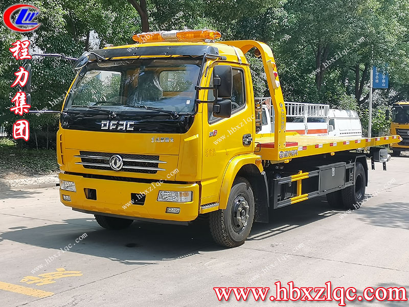 湖北程力集團(tuán)生產(chǎn)的東風(fēng)D8清障車(chē)價(jià)格是多少？